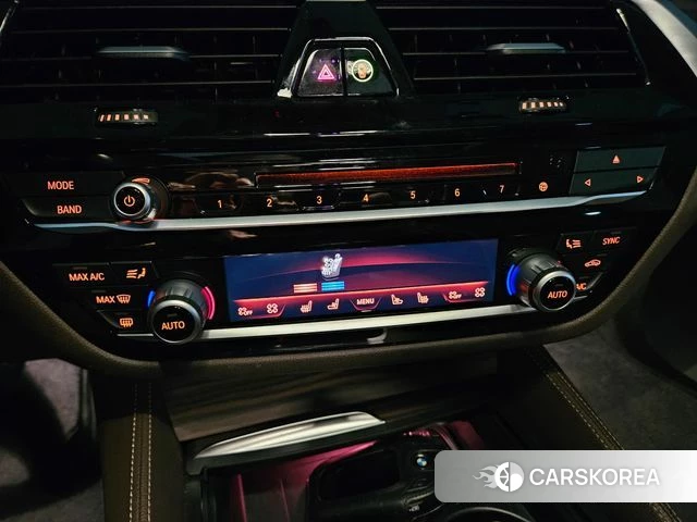 BMW 6 Series GT (G32) 2018 Серебряный из Кореи, фото 5