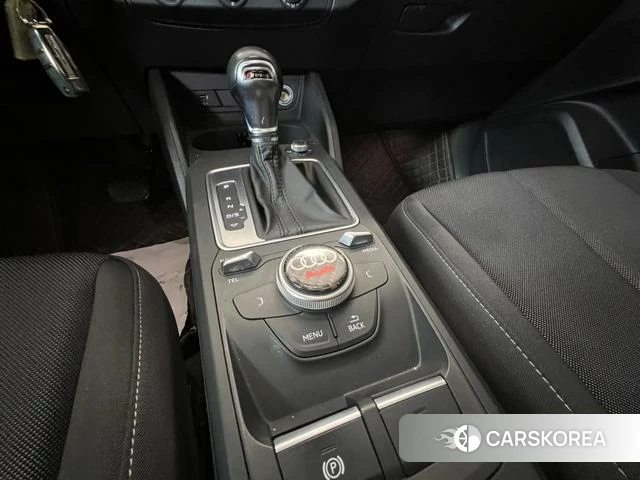 Audi Q2L 2021 Белый из Китая, фото 5