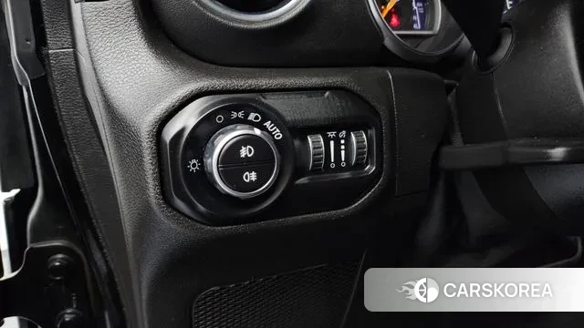 Jeep Wrangler (JL) id 3281175 из Кореи 5