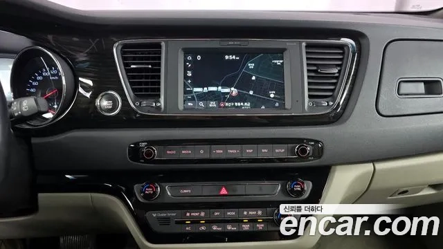 Kia The New Carnival id 2887142 из Кореи 5