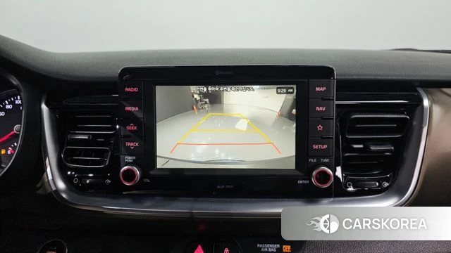 Kia Stonic 2019 Белый из Кореи, фото 5