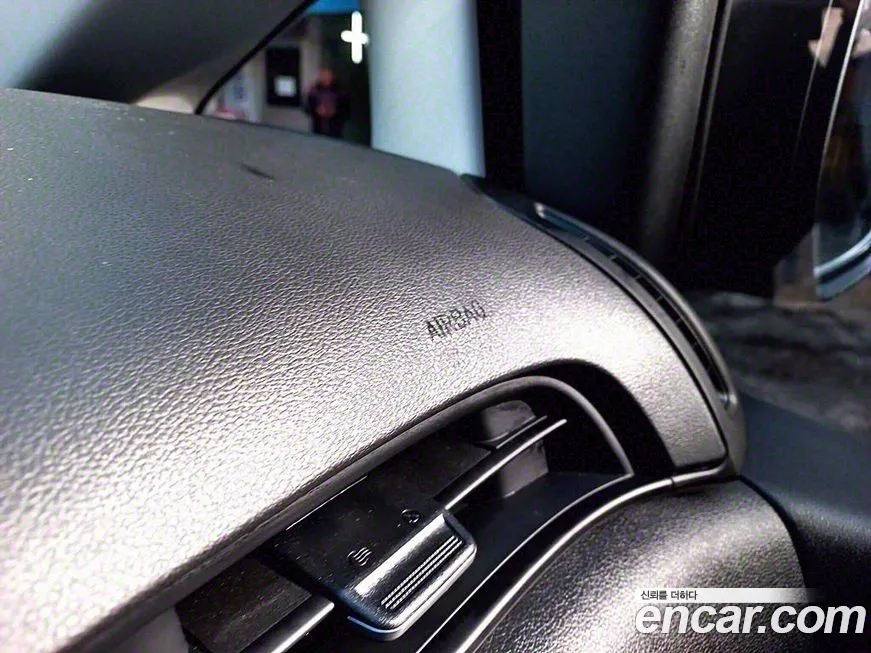 Hyundai Staria 2023 Белый из Кореи, фото 5