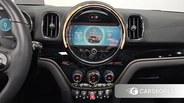 Mini Cooper Countryman 2023 Черный из Кореи, фото 5