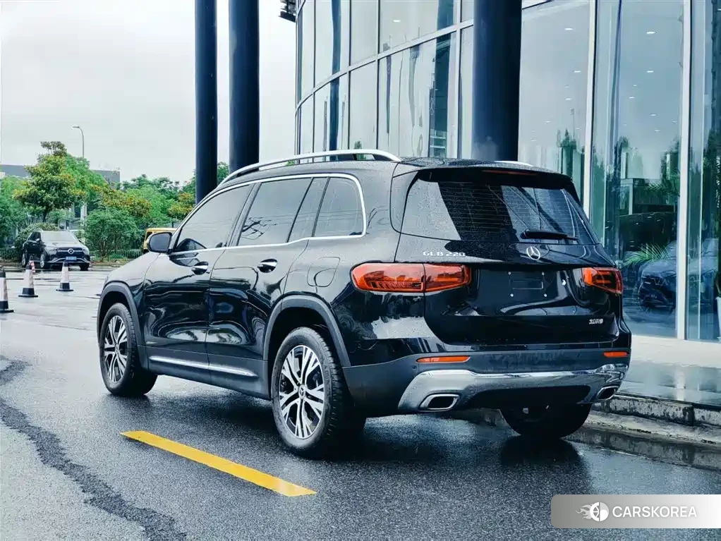 Mercedes-Benz GLB 2025 Черный из Китая, фото 5