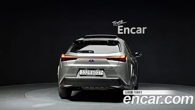 Lexus UX250h id 2672429 из Кореи 5