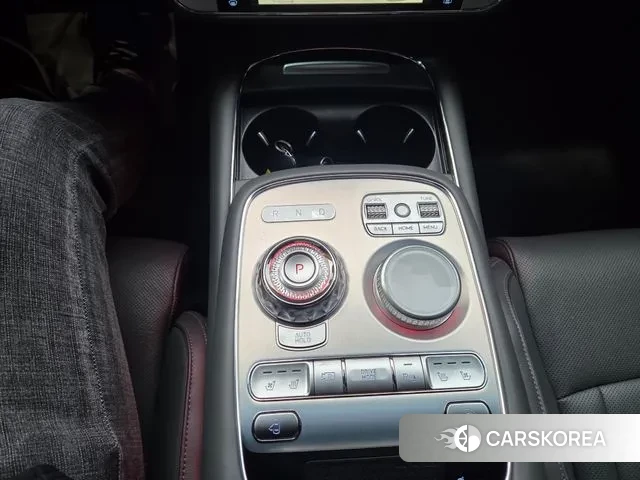 Genesis G90 (RS4) 2023 Цвет галактики из Кореи, фото 5