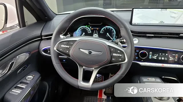 Genesis GV70 2023 Белый из Кореи, фото 5