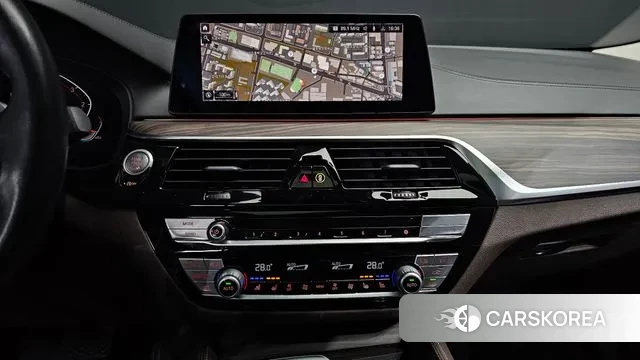 BMW 5 Series (G30) 2020 Черный из Кореи, фото 5