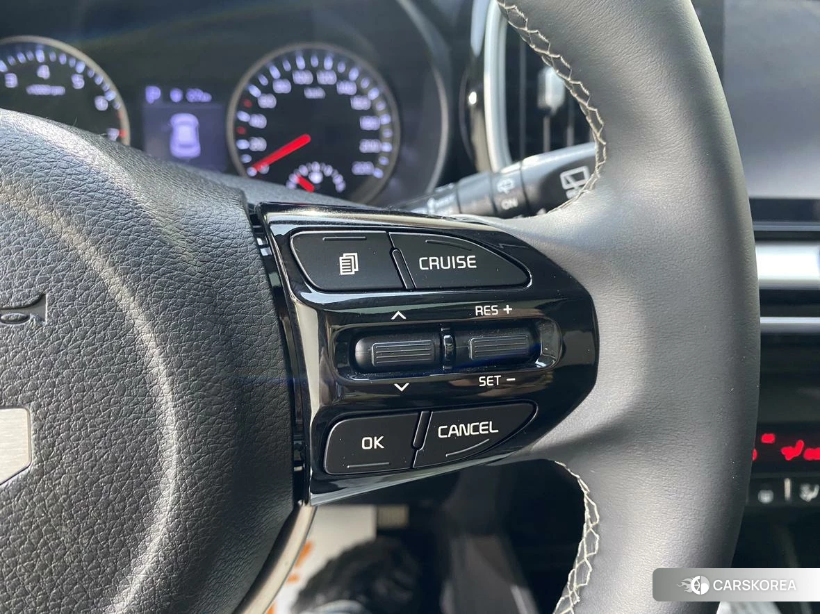 Kia KX1 2021 Желтый из Китая, фото 5