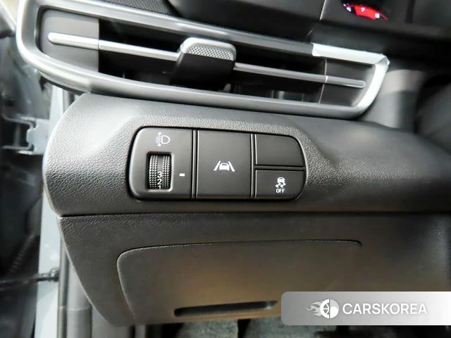 Hyundai Avante (CN7) id 4748621 из Кореи 5