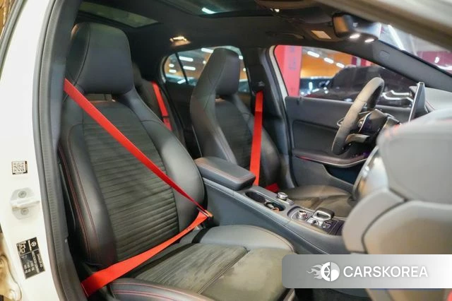 Mercedes-Benz GLA-Class X156 2018 Белый из Кореи, фото 5