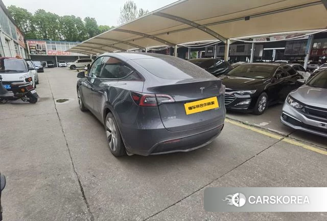 Tesla Model Y 2023 Темно-серый из Китая, фото 5