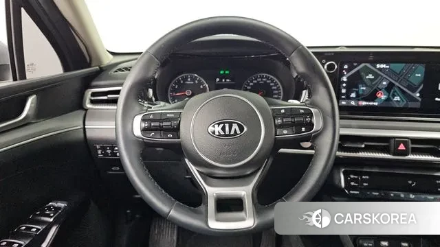 Kia K5 3rd generation 2021 Серебристо-серый из Кореи, фото 5
