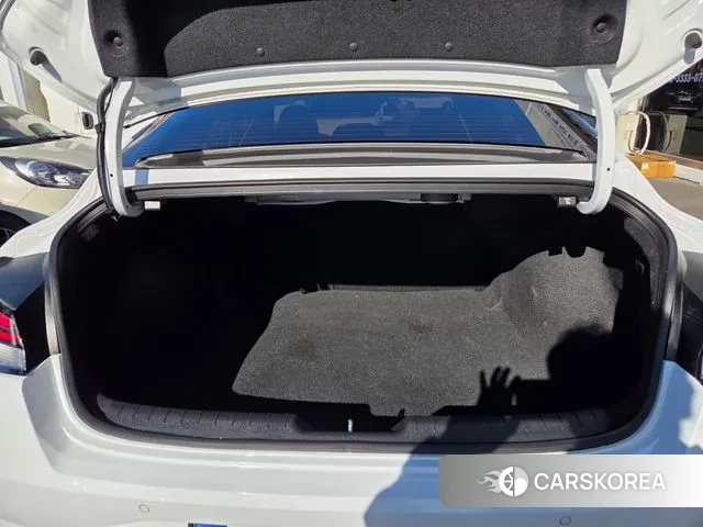 Hyundai Avante (CN7) 2021 Белый из Кореи, фото 5