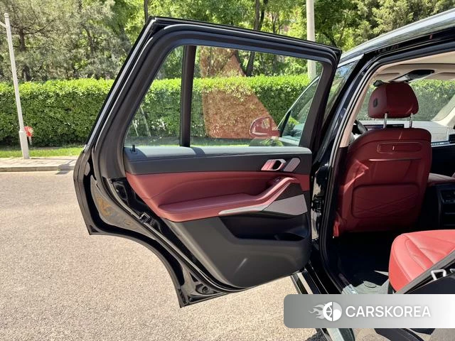 BMW X5 2025 Черный из Китая, фото 5
