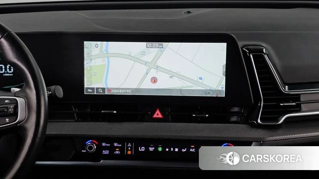 Kia Sportage 5th Generation Hybrid 2022 Белый из Кореи, фото 5