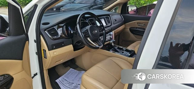 Kia The New Carnival 2018 Белый из Кореи, фото 5