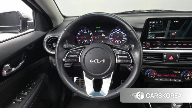 Kia The New K3 2nd generation 2024 Серый из Кореи, фото 5