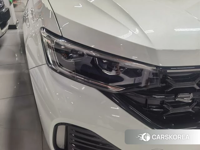 Volkswagen Tanyue 2023 Белый из Китая, фото 5