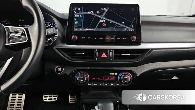 Kia The New K3 2nd generation 2024 Серебристо-серый из Кореи, фото 5