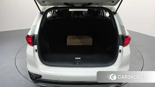 Kia Sportage The Bold 2021 Белый из Кореи, фото 5