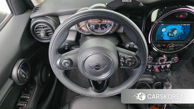 Mini Cooper 2019 Жемчужный цвет из Кореи, фото 5