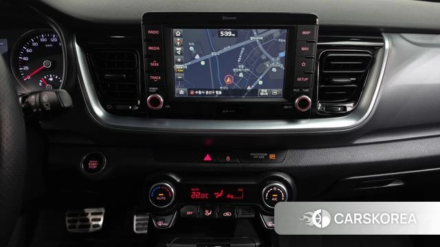 Kia Stonic 2018 Красный из Кореи, фото 5