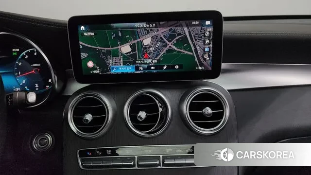 Mercedes-Benz GLC-Class X253 2022 Белый из Кореи, фото 5