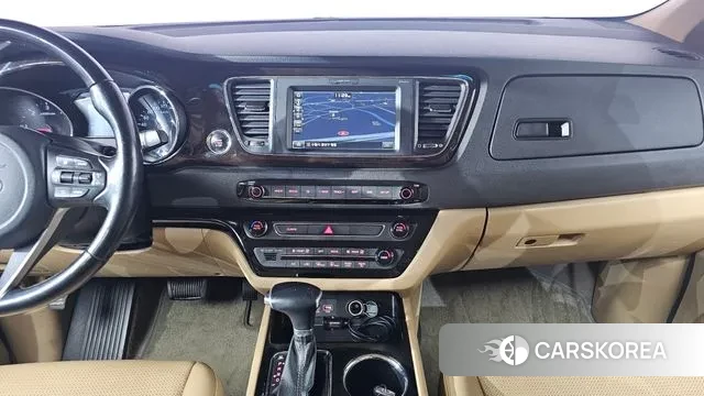 Kia The New Carnival 2018 Черный из Кореи, фото 5