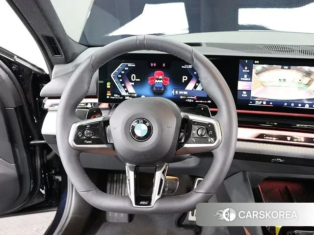 BMW 5 Series (G60) 2025 Черный из Кореи, фото 5