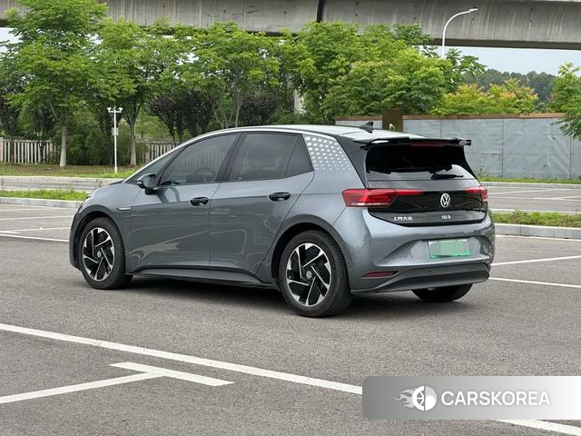 Volkswagen ID.3 2023 Темно-серый из Китая, фото 5
