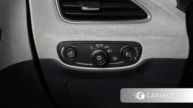 Chevrolet (GM Daewoo) Bolt EV 2021 Белый из Кореи, фото 5