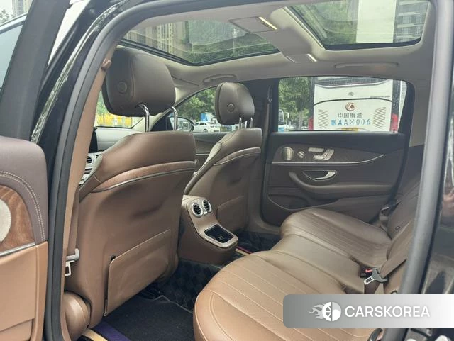 Mercedes-Benz E-class 2021 Черный из Китая, фото 5