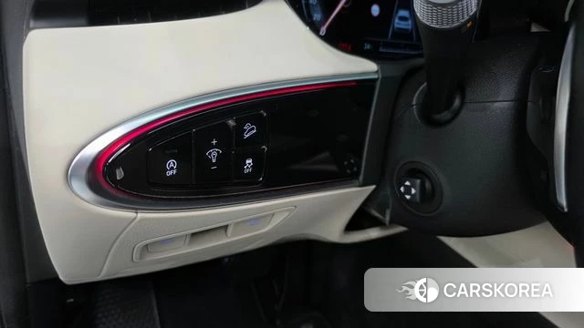 Genesis GV70 2021 Белый из Кореи, фото 5