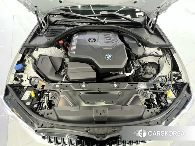 BMW 3 series 2023 Белый из Китая, фото 5