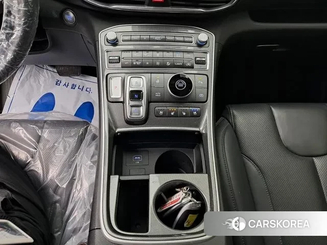 Hyundai The New Santa Fe 2022 Белый из Кореи, фото 5