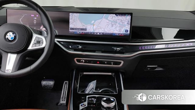 BMW X7 (G07) 2024 Черный из Кореи, фото 5