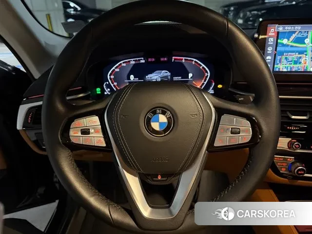 BMW 5 Series (G30) 2023 Серый из Кореи, фото 5