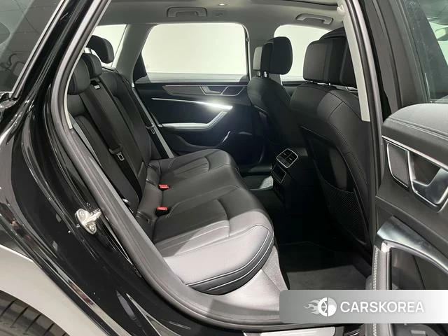 Audi A6 (import) 2023 Черный из Китая, фото 5