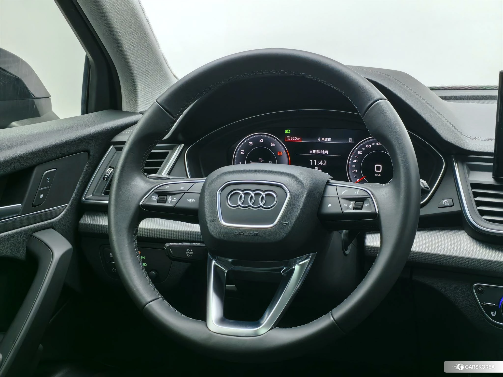 Audi Q5L 2021 Черный из Китая, фото 5