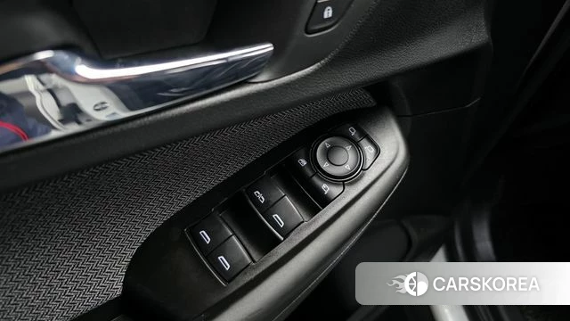 Chevrolet (GM Daewoo) Trailblazer 2021 Белый из Кореи, фото 5