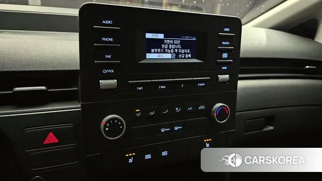 Hyundai Staria 2022 Серебристо-серый из Кореи, фото 5