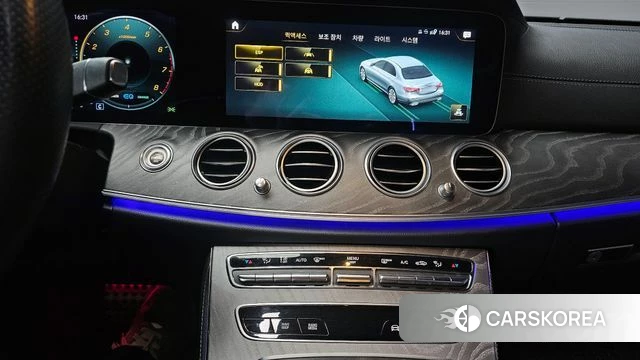 Mercedes-Benz E-Class W213 2022 Серый из Кореи, фото 5