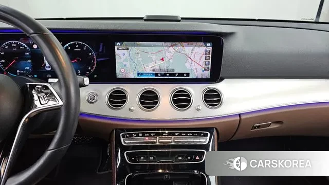 Mercedes-Benz E-Class W213 2020 Белый из Кореи, фото 5