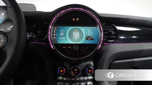 Mini Cooper 2023 Белый из Кореи, фото 5