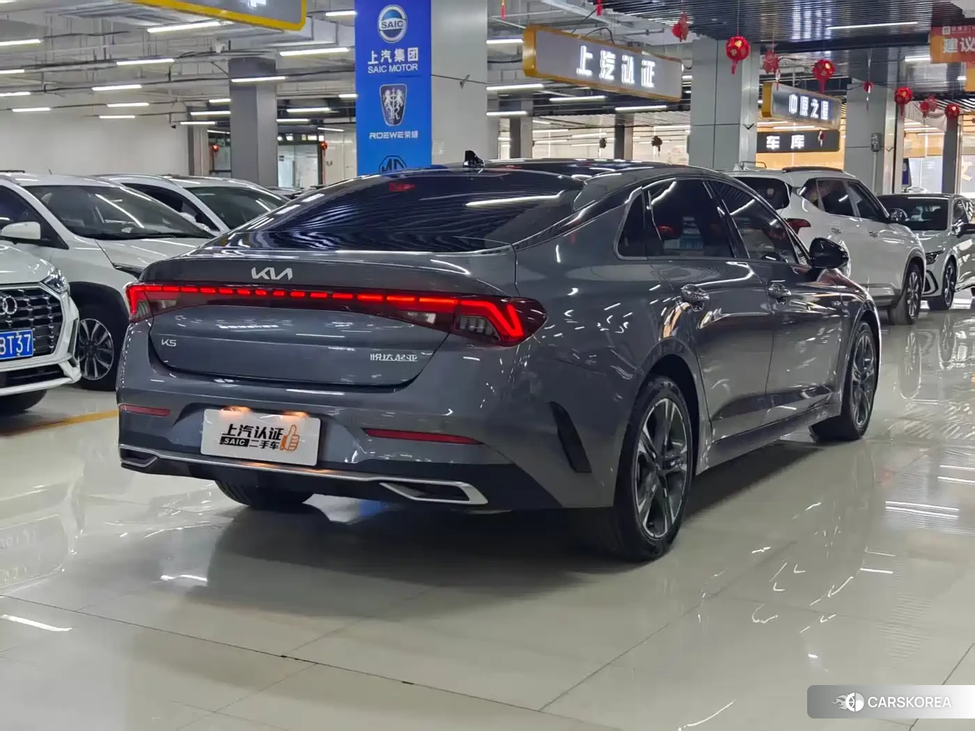 Kia K5 2025 Silver/gray из Китая, фото 5