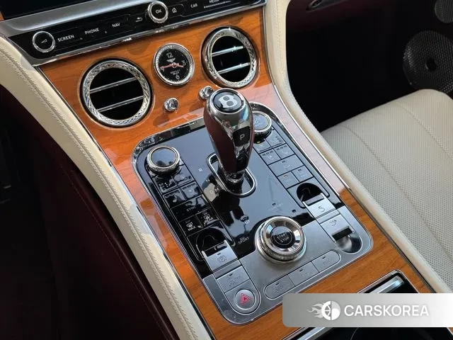 Bentley Continental GT 3rd Generation 2020 Белый из Кореи, фото 5