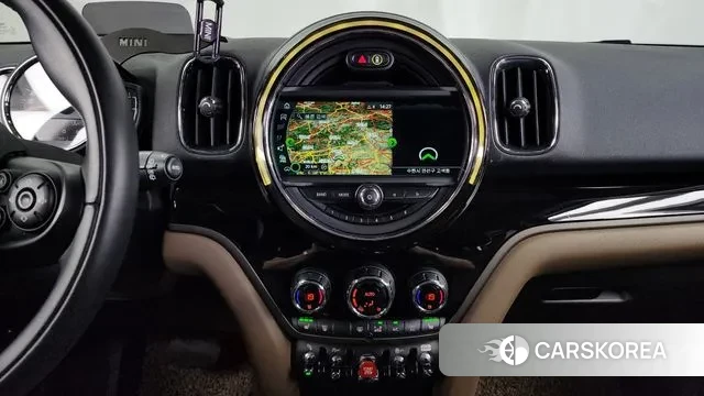 Mini Cooper Countryman 2019 Черный из Кореи, фото 5