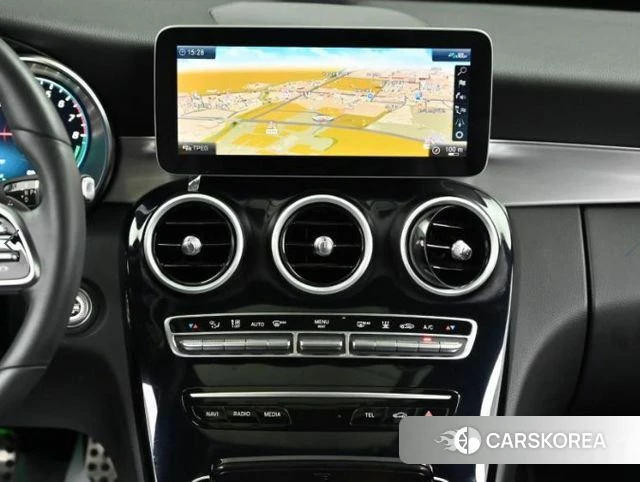 Mercedes-Benz C-Class W205 2020 Белый из Кореи, фото 5