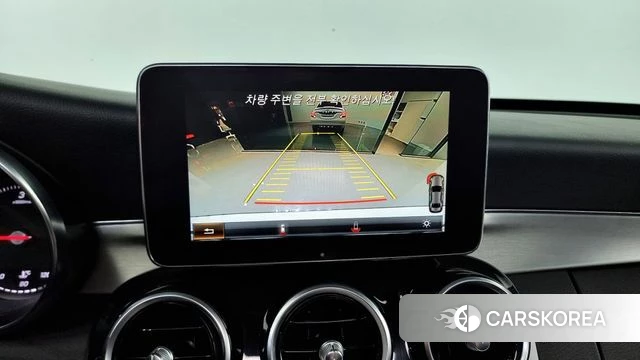 Mercedes-Benz C-Class W205 2018 Белый из Кореи, фото 5